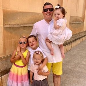 Meet your Posher, Daniel c